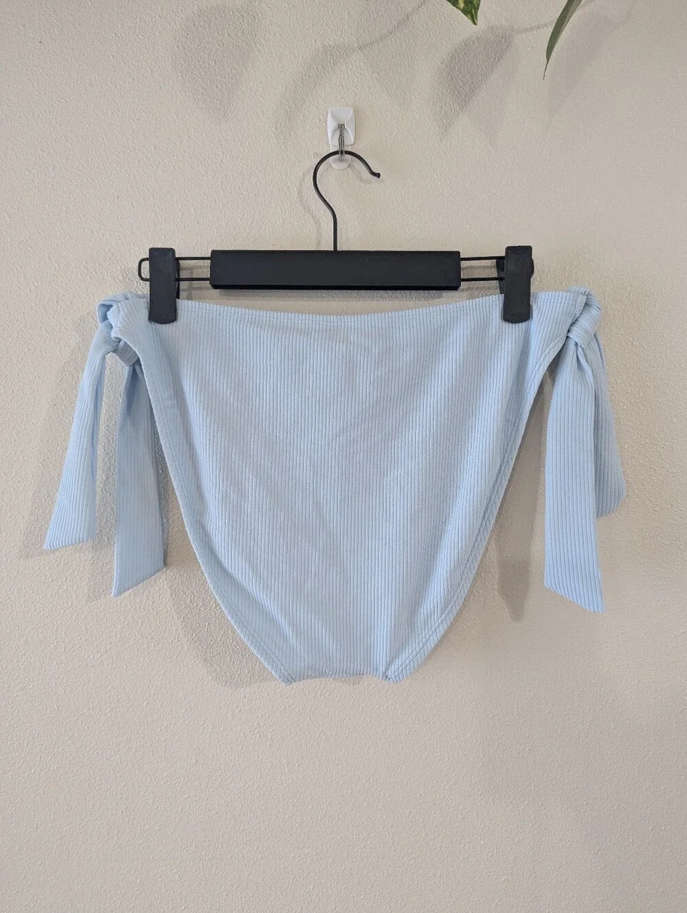 NWOT Bikini Bottoms With Ties